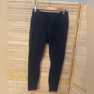 Fabletics black leggings athletic pants woman’s medium no size tag